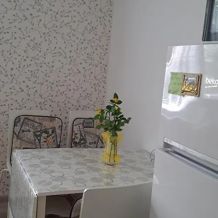 Alana Apartment *